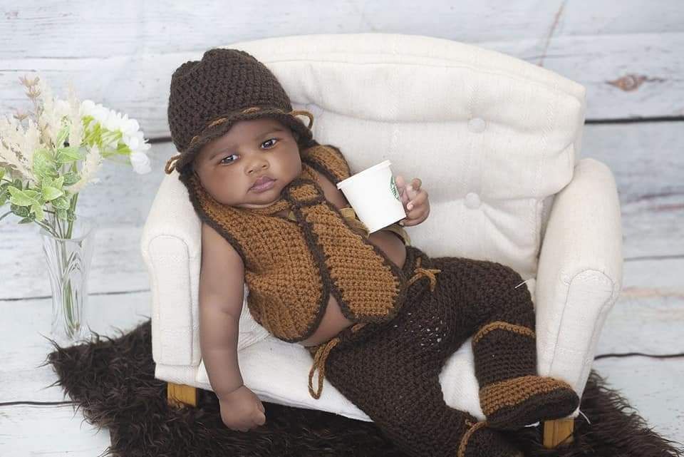 Baby milestone styled theme