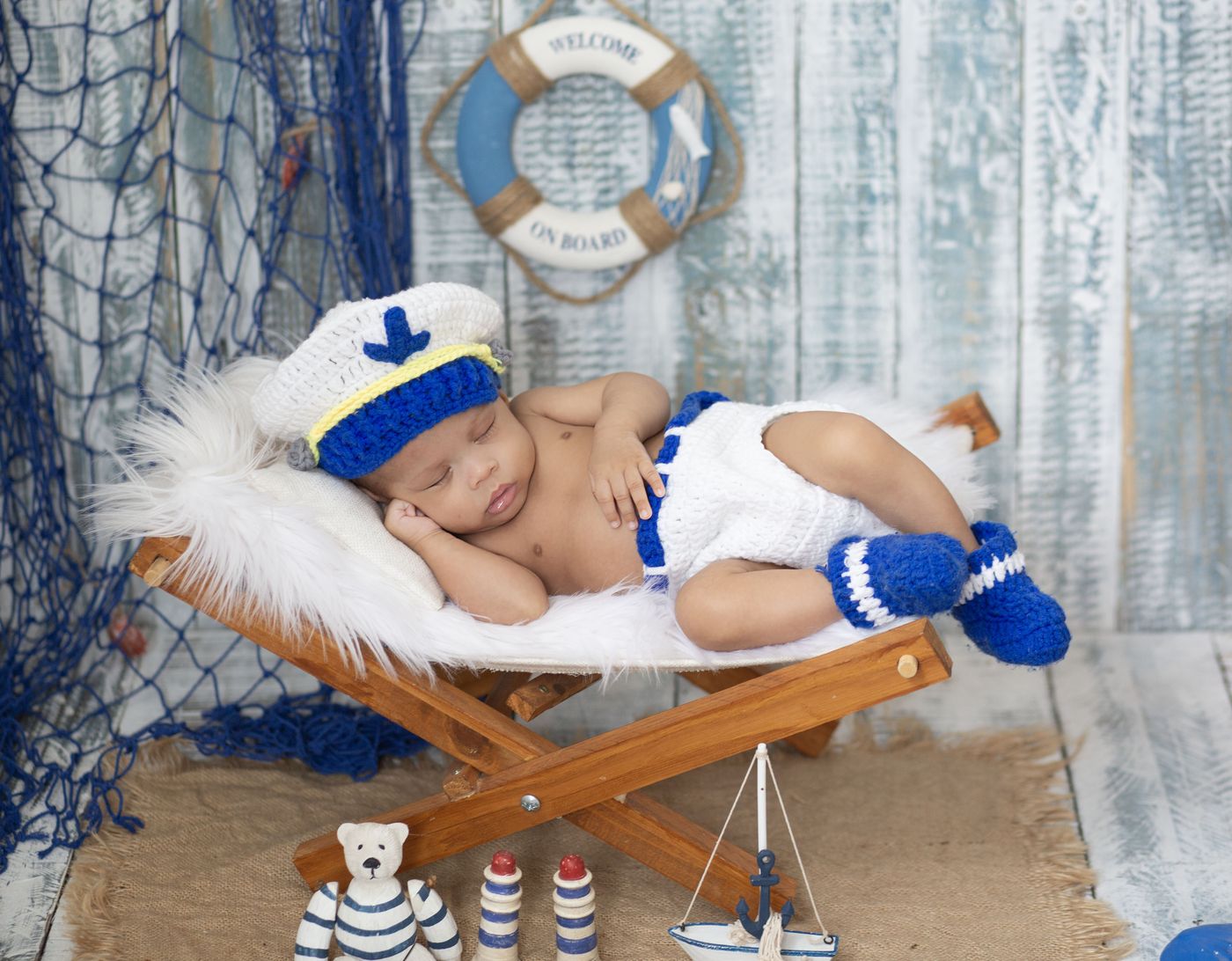 Baby milestone styled theme