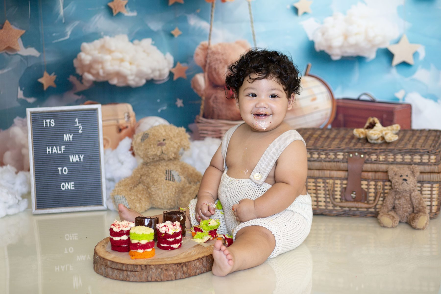 Halfway to one sitter session, 6 to 9 month old baby